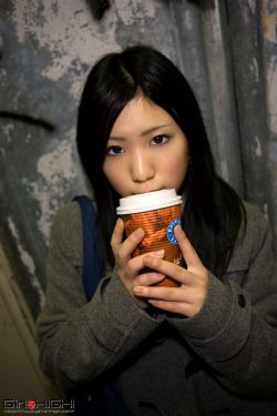 恐怖游泳馆