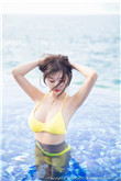 の爆乳を揉んで舐めて挟乱码动漫